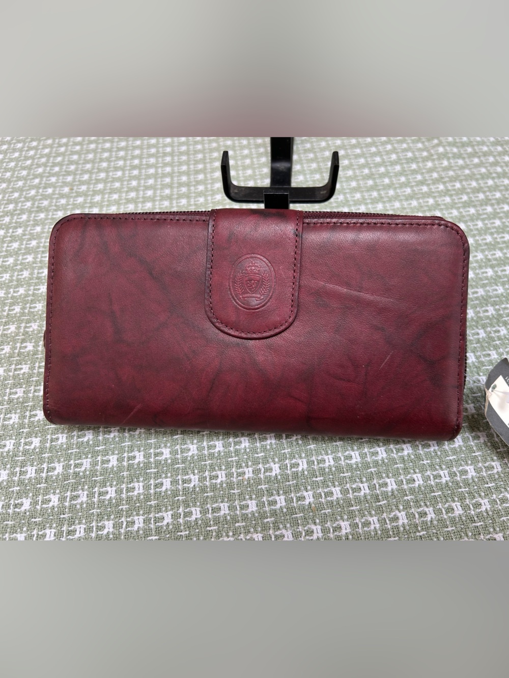 NEW! Women's Burgundy MUNDI Leather Wallet Clutch.Spotless, perfect organization